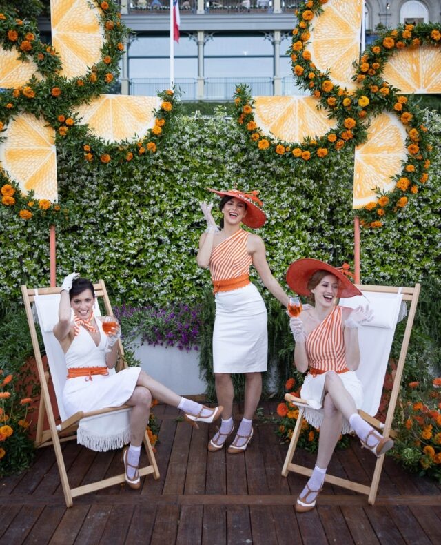 Grace & Bennedict's incredible welcome party at Grand Hotel Tremezzo. La Dolce Vita! 🍊⁠
⁠
In collaboration with @lesliemastinevents @victoriadubinevents ⁠
⁠
Entertainment and immersive acts: @elanartists ⁠
Design: @vincenzodascanio ⁠
Location: @ghtlakecomo ⁠
Mixology: @spumafashionmadetasty ⁠
Photography: @iralippkestudios ⁠
Glam: @kellydawnbridal ⁠
⁠
#TheLakeComoWeddingPlanner #LakeComo #LakeComoWedding #LakeComoWeddingPlanner #Wedding #WeddingDesign #FloralDesign #WeddingInspiration #DestinationWedding #LakeComoWeddings #LagodiComo