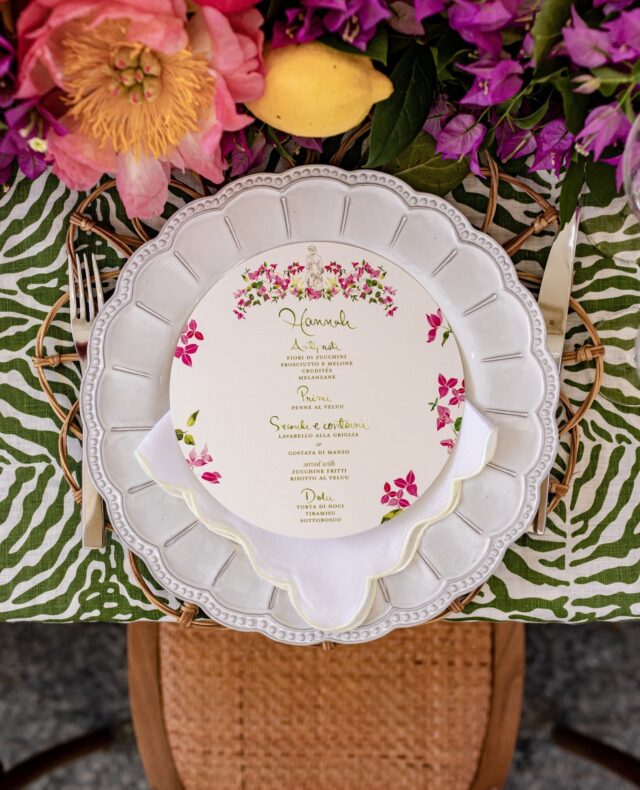 A few floral details from Hannah & Chad's beautiful welcome evening at Al Veluu 🌺⁠
⁠
Planning and design: @lakecomoweddings⁠
Photography: @sarahfalugo.co⁠
Videography: @aaronnovakfilms⁠
Florals: @maspespiantefiori⁠
Location: @alveluu⁠
Rentals: @tablesetrentals⁠
Printed goods: @juliekingstudio⁠
⁠
#TheLakeComoWeddingPlanner #LakeComo #LakeComoWedding #LakeComoWeddingPlanner #Wedding #WeddingDesign #FloralDesign #WeddingInspiration #DestinationWedding #LakeComoWeddings #LagodiComo