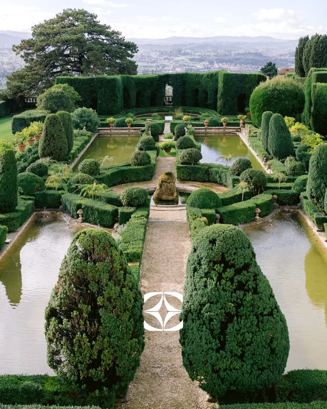 In the heart of Italy’s most iconic villas and gardens. All symmetry, silence and timeless charm.