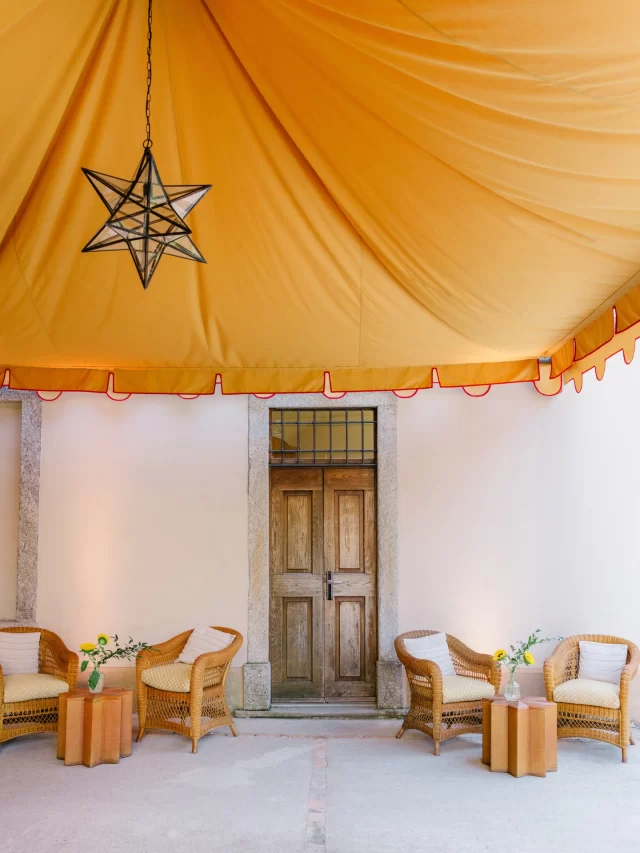 Back to Passalacqua — a 50th birthday celebration that unfolded over several unforgettable days, each with its own unique mood and design. 

From a whimsical fairground filled with laughter for kids and grown-ups alike, to an elegant family dinner beneath the stars, and a cozy outdoor movie night — every moment was crafted with care and imagination.
Sunlit lunches, vibrant florals, and serene garden lounges from the Como Collection set the tone for effortless elegance and intimate connection.

A celebration where sophistication met playfulness - and every detail told a story.

Discover more of our curated events @rachelbirthistle  and on rachelbirthistle.com